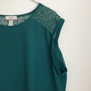 ‼️SOLD‼️ LOFT Evergreen  Sleeveless Blouse